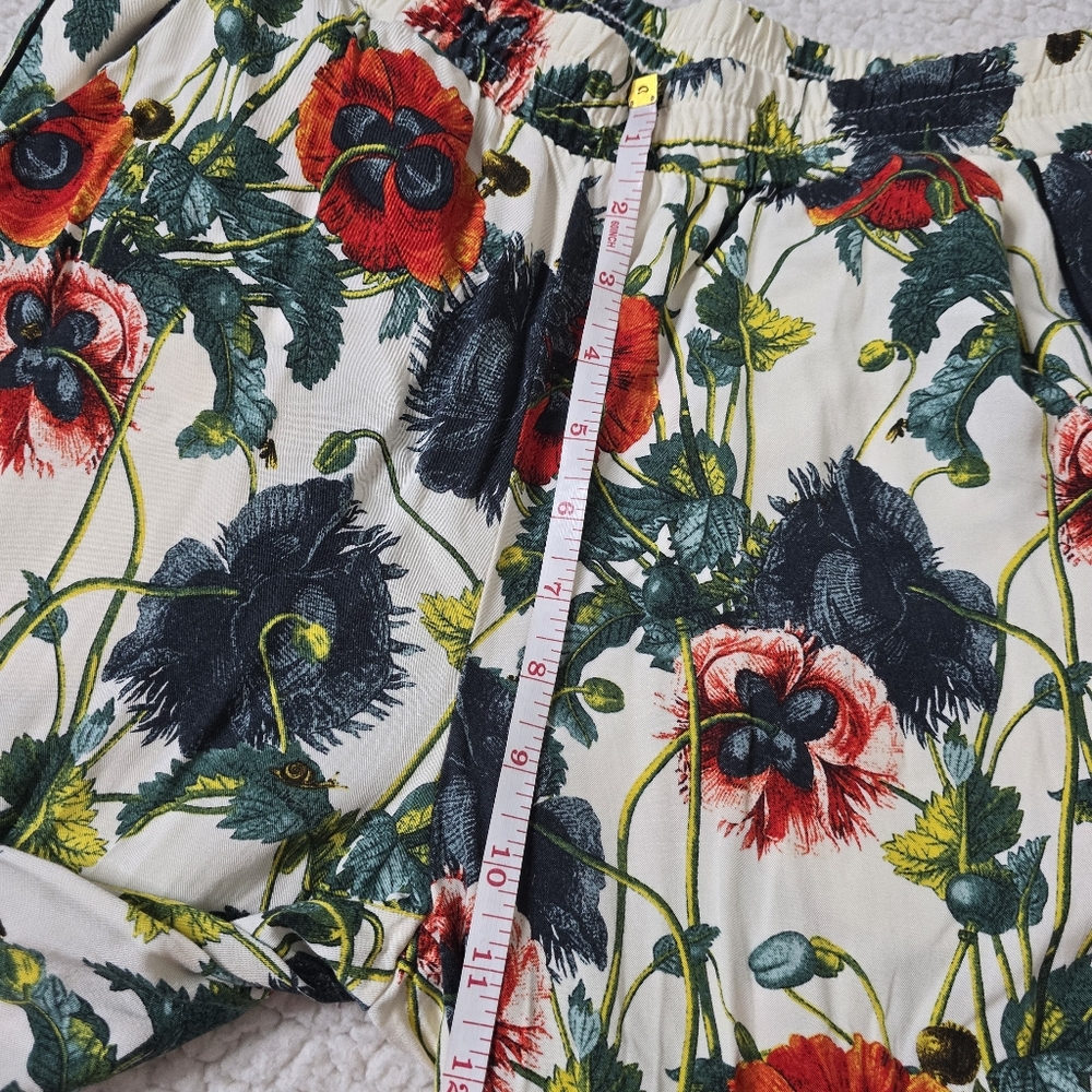 H&M Wide Leg Pants Floral Flowy Pull On Size 6 - Picture 11 of 12
